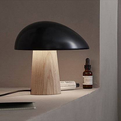 Modern And Simple Mushroom Study Table Lamp