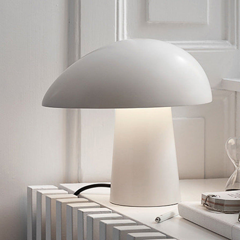 Modern And Simple Mushroom Study Table Lamp