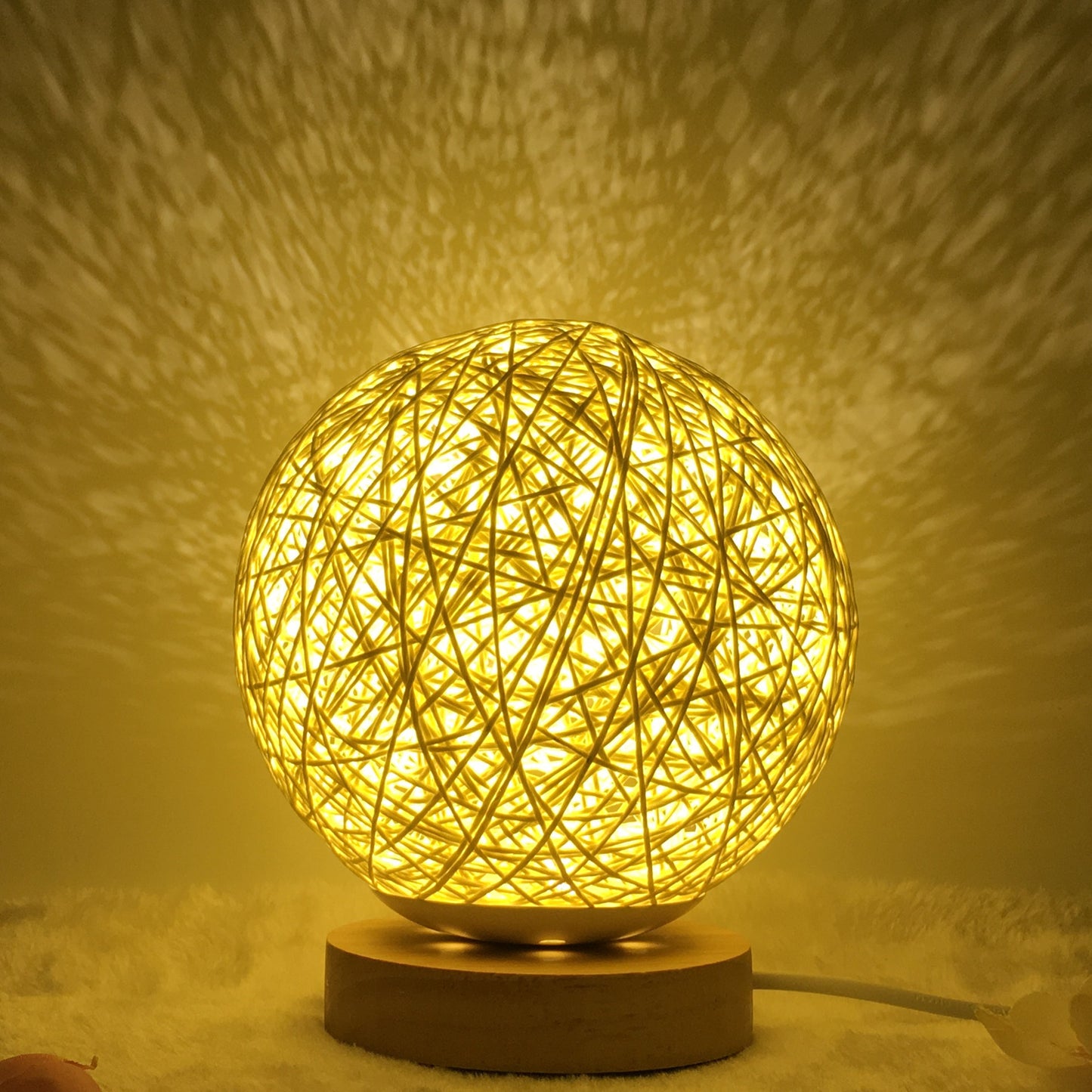 Creative Linen Table Lamp Novel and Unique LED Intelligent Ball Lamp