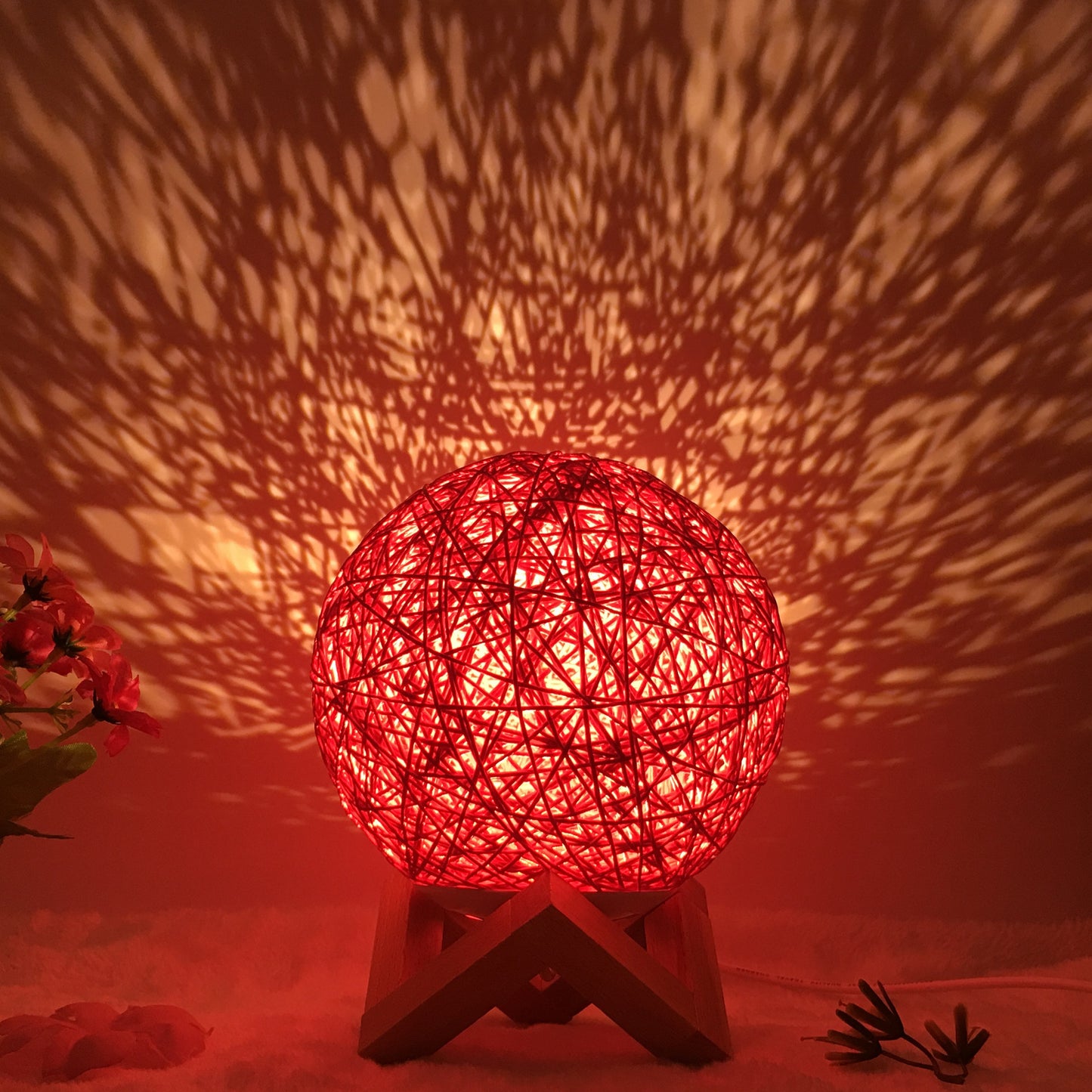 Creative Linen Table Lamp Novel and Unique LED Intelligent Ball Lamp