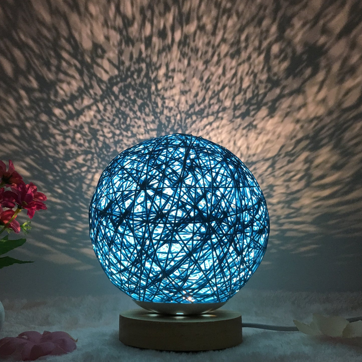 Creative Linen Table Lamp Novel and Unique LED Intelligent Ball Lamp