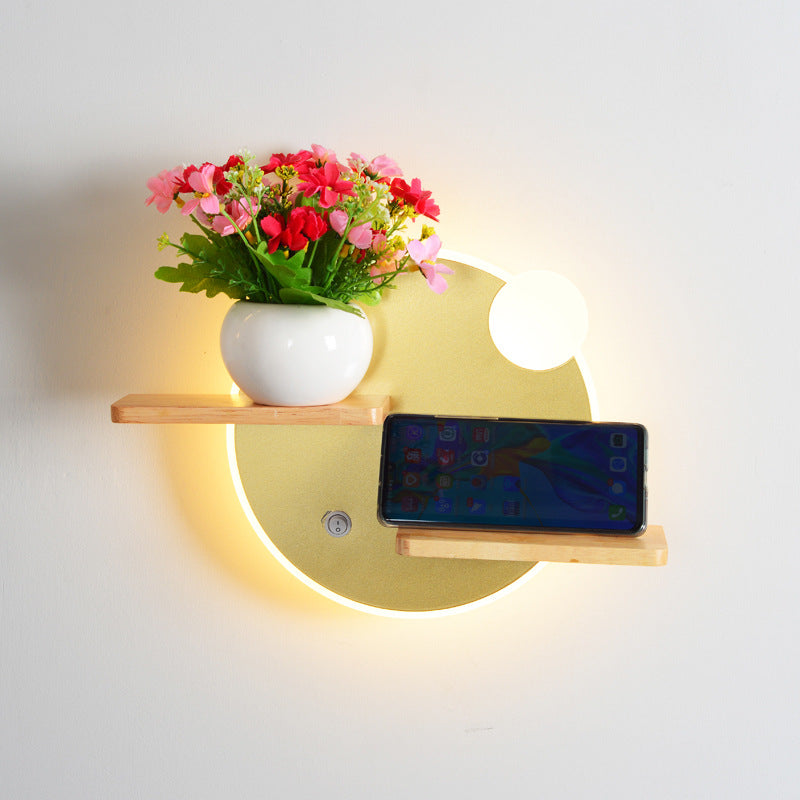 Mobile phone charging bedside lamp