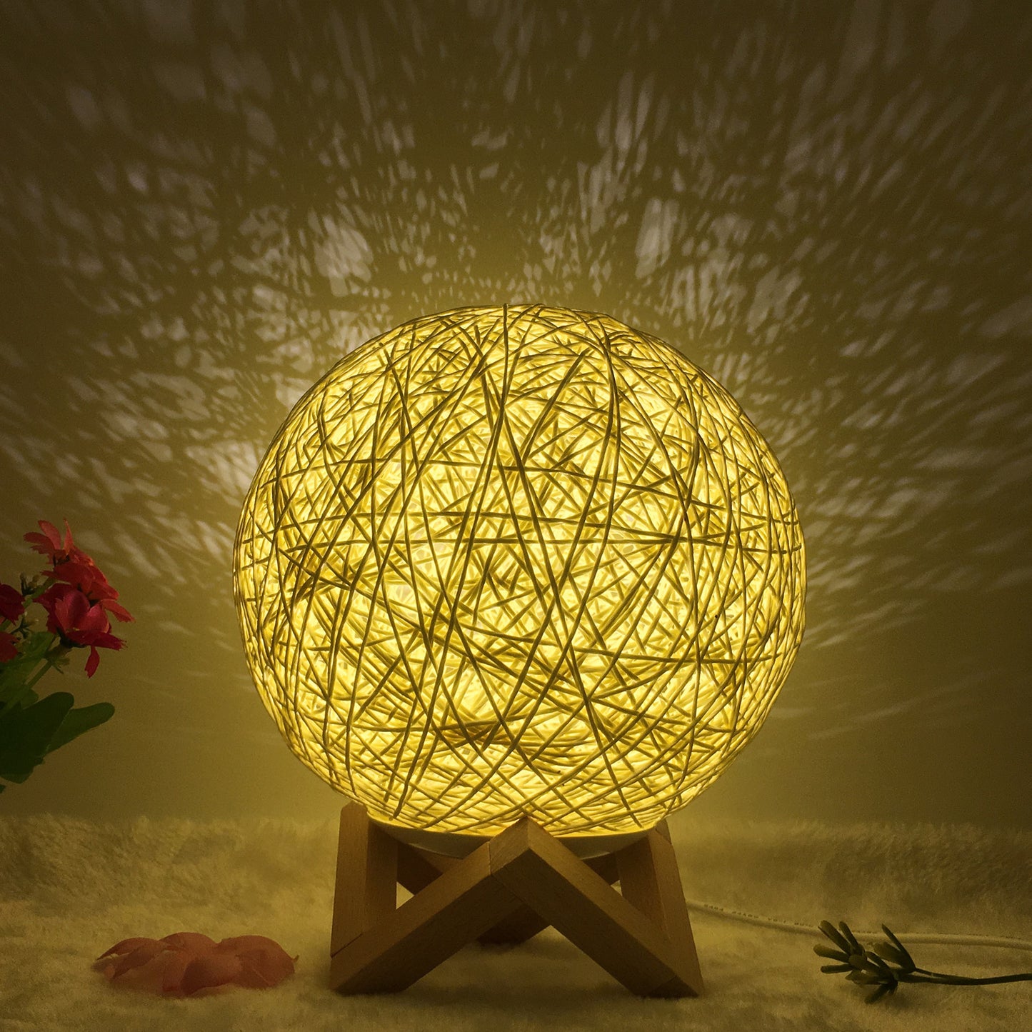 Creative Linen Table Lamp Novel and Unique LED Intelligent Ball Lamp