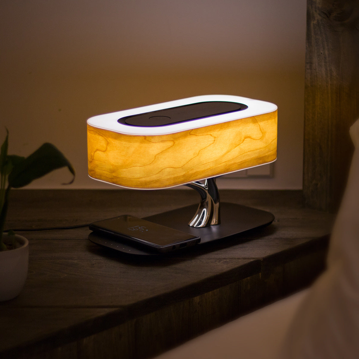 Creative Tree Light Table Lamp Light Dimmable Phone Wireless Charging Desk Lights