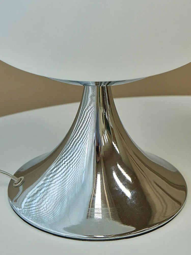 Bauhaus Cream Wind Table Lamp Modern LED Green Apple