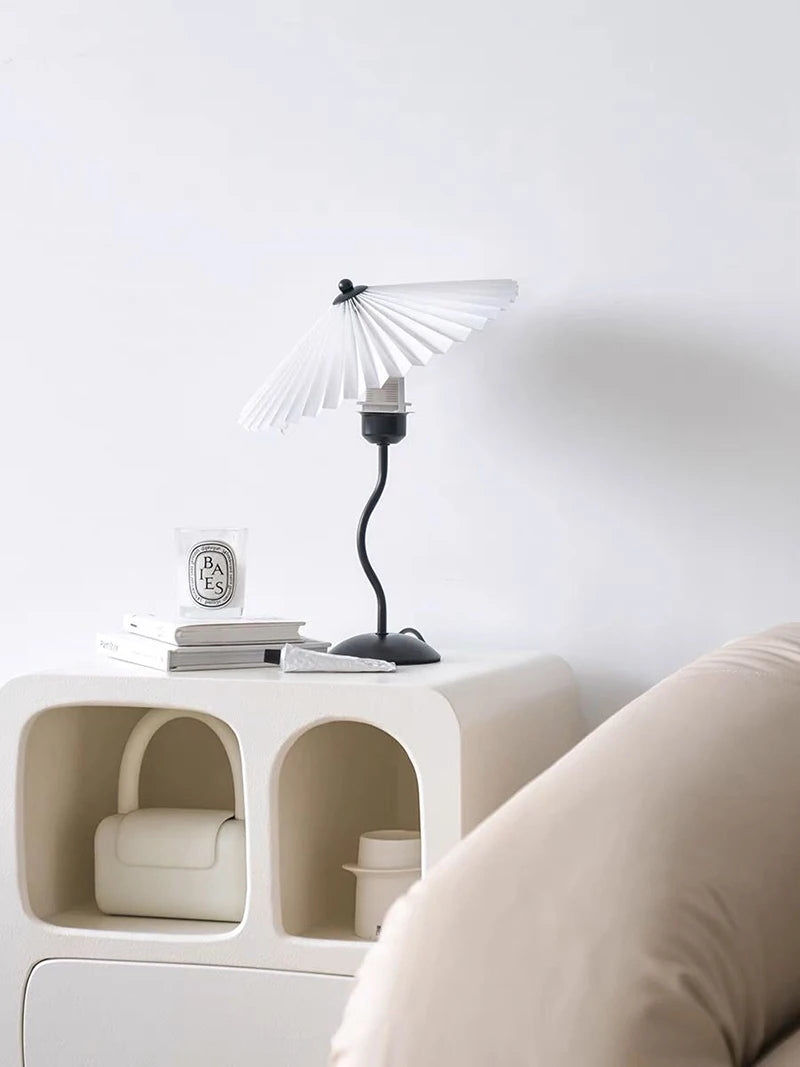 Nordic LED Desk Lamp Bedroom Bedside Living Room Retro Bar