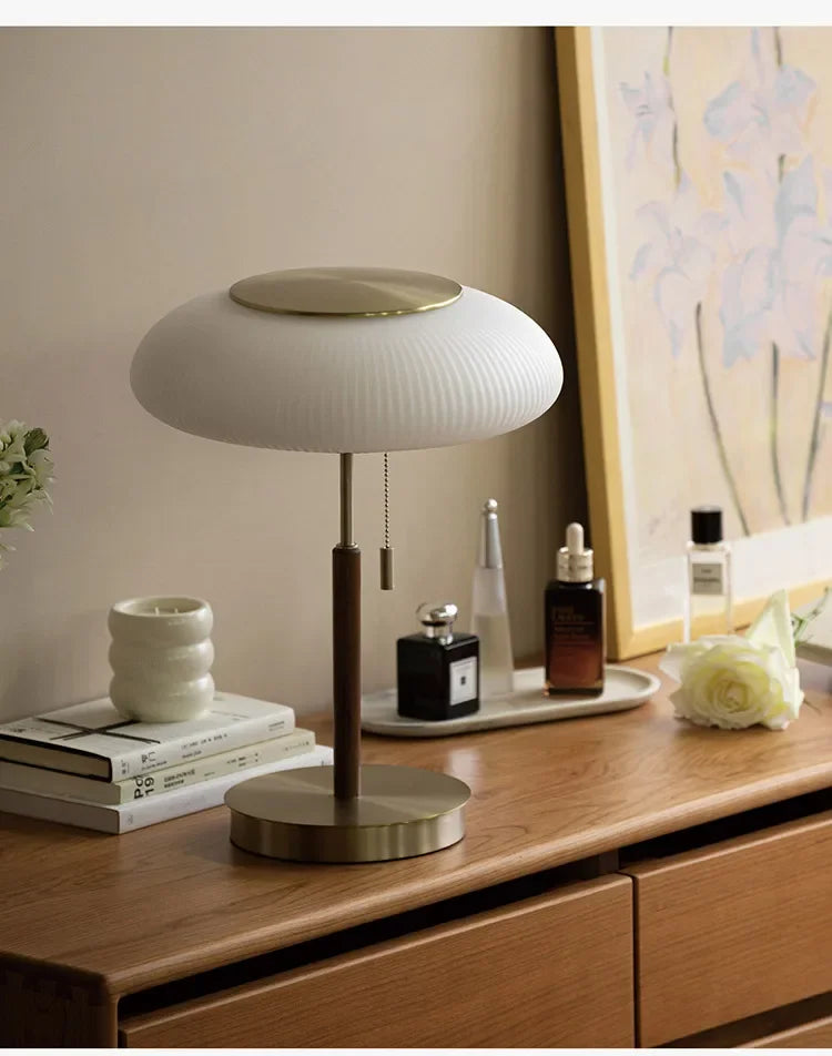 Nordic Vintage Table Lamp Solid Wood Reading Lamp