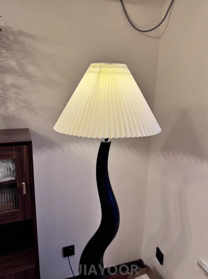 Vintage Living Room Floor Lamp Nordic Mushroom Wood Grain Light