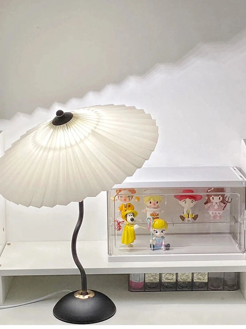 Nordic LED Desk Lamp Bedroom Bedside Living Room Retro Bar
