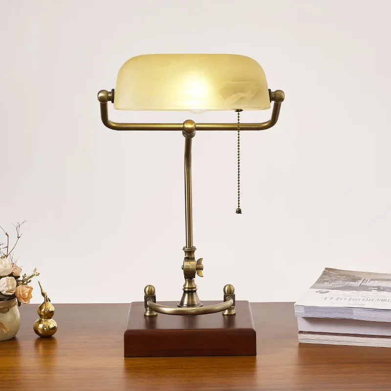 Classical Retro Vintage Metal Wood Bank Table Lamp Led