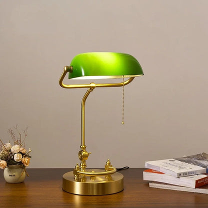 Classical Retro Vintage Metal Wood Bank Table Lamp Led
