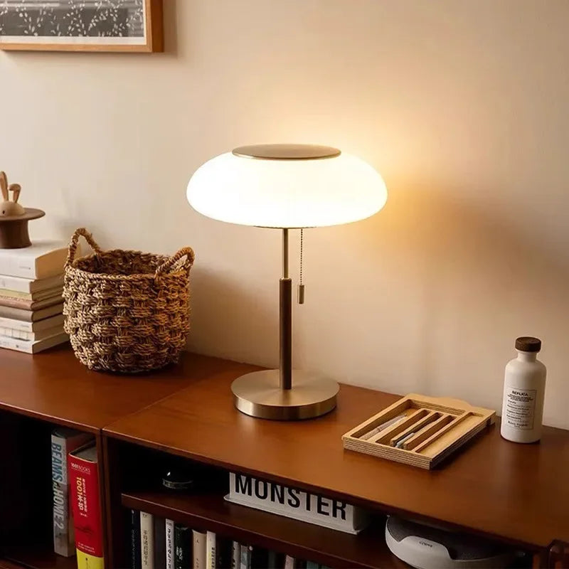 Nordic Vintage Table Lamp Solid Wood Reading Lamp