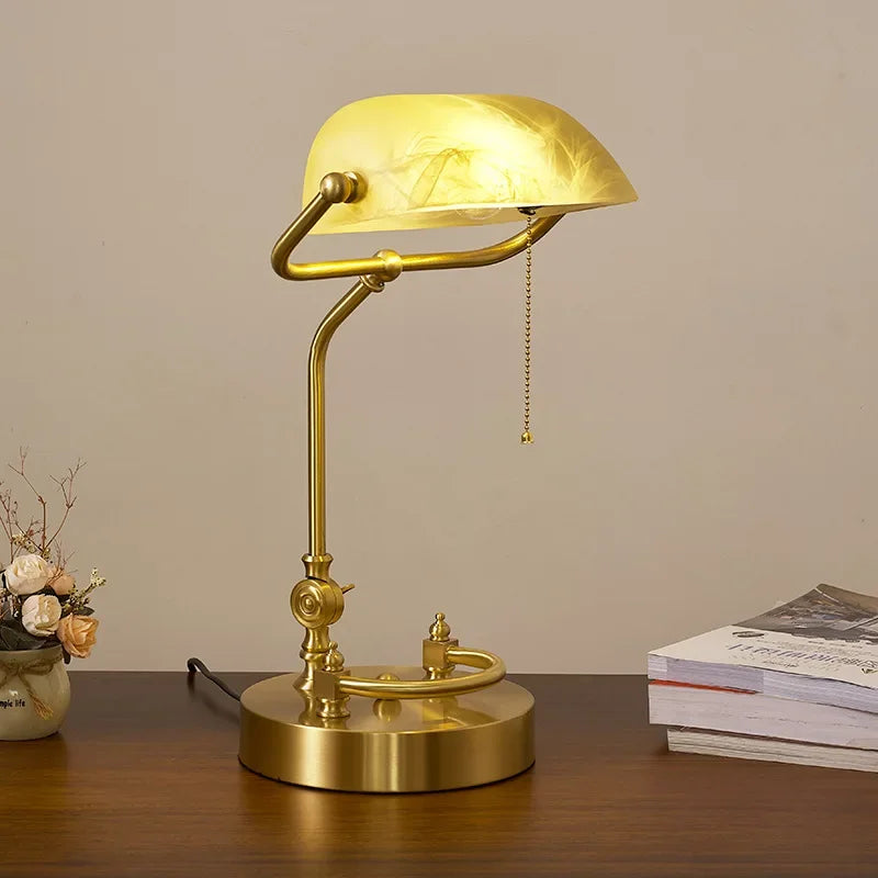 Classical Retro Vintage Metal Wood Bank Table Lamp Led