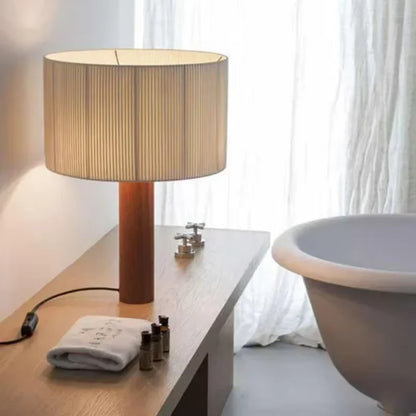 Nordic Vintage Table Lamp Solid Wood Reading Lamp