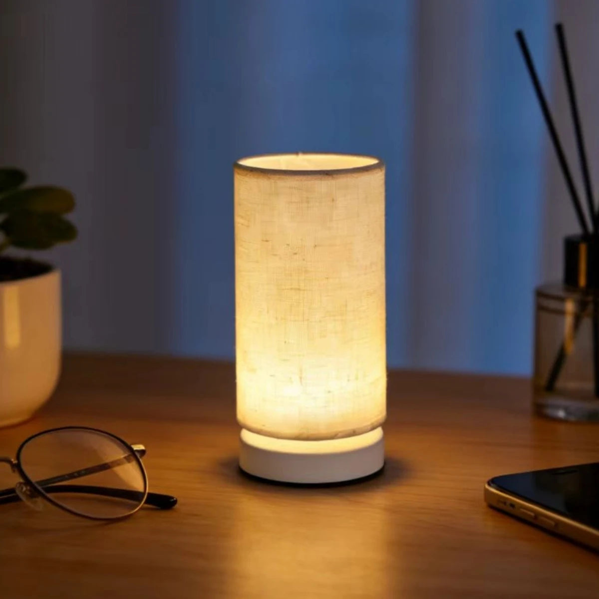 Modern Nordic Style Fabric Desk Lamp, USB Powered