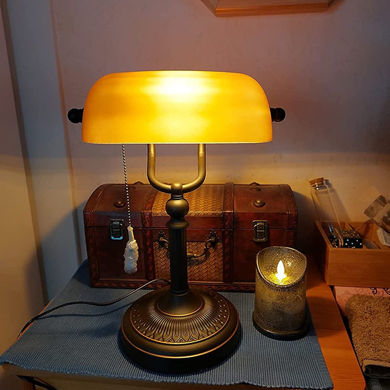 Classical vintage banker lamp table