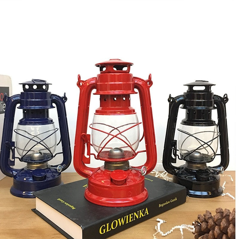 Retro Outdoor Camping Kerosene Lamp Portable